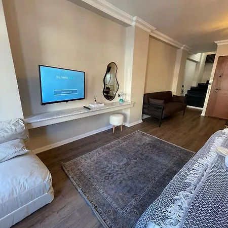 Apartment Golden Arrow Suites