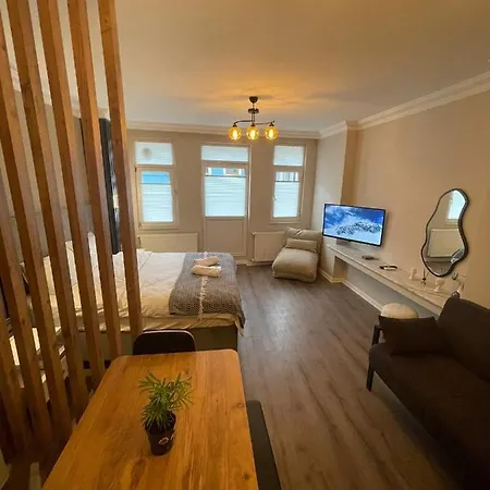 Apartment Golden Arrow Suites