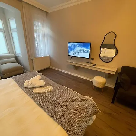 Apartment Golden Arrow Suites