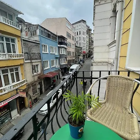 Apartment Golden Arrow Suites *